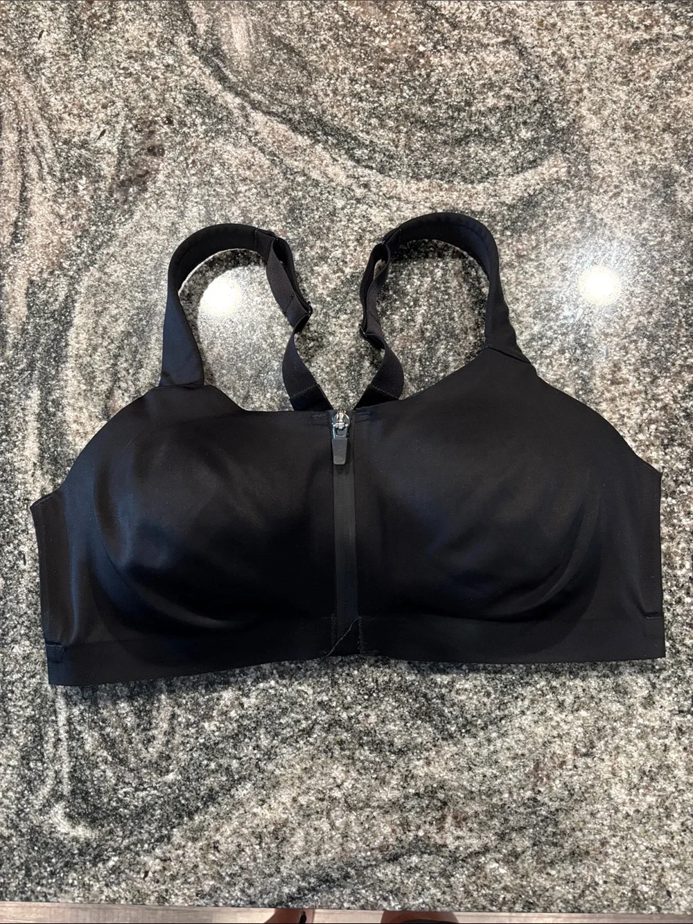 Black Front-Zip Sports Bra - Victoria’s Secret 36DD
